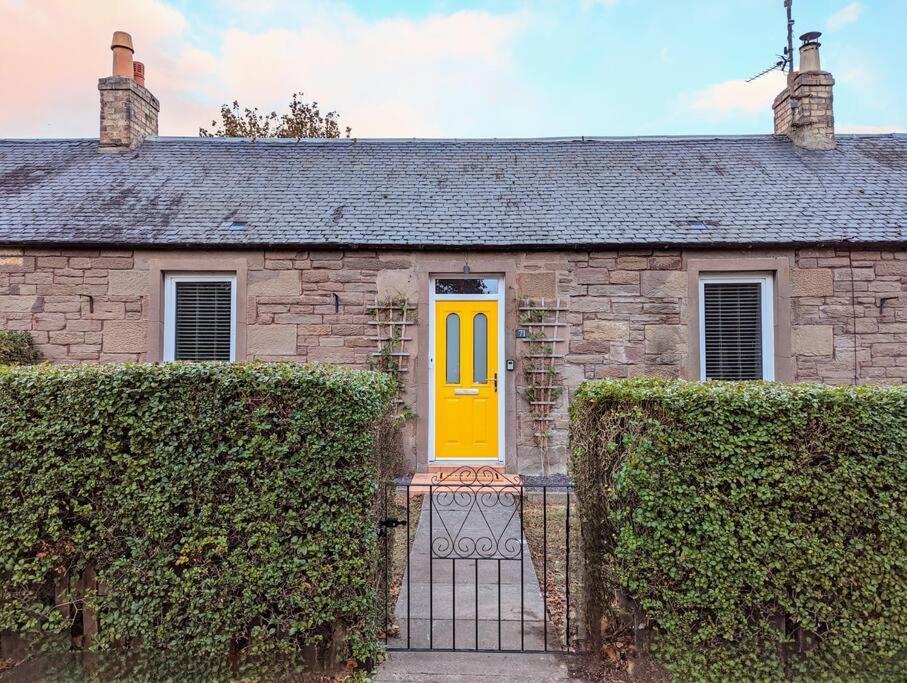 Parkview Cottage - Lovely Home With Cosy Fireplace كارنوستي المظهر الخارجي الصورة